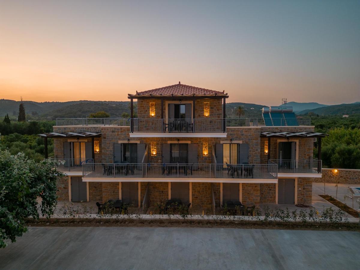 Lithos Suites 菲尼孔塔 外观 照片